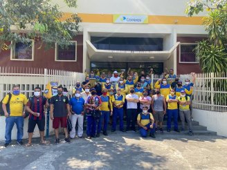 Trabalhadores dos Correios em greve realizam importantes atos contra os ataques do governo