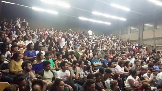 Que o DCE organize a luta na UERJ por Justiça a Marielle e contra Bolsonaro rumo ao dia 18