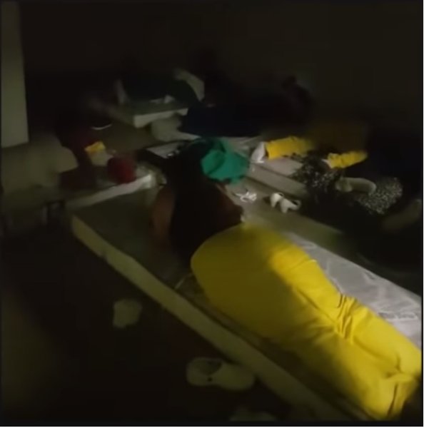 Witzel e Crivella deixam enfermeiras dormirem no chão em hospital de campanha no Maracanã