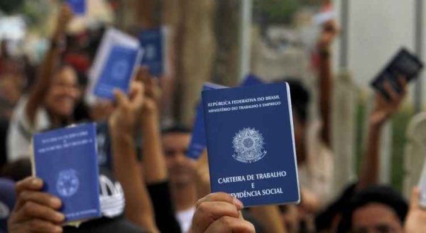 Precarização do trabalho: mão de obra temporária é a maior em 12 anos no Brasil