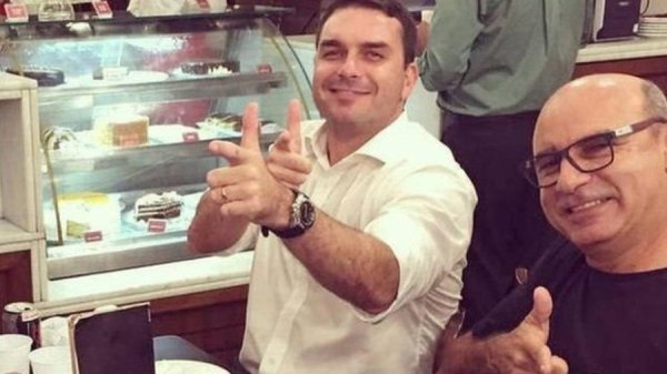 MP do RJ denuncia Flávio Bolsonaro por crimes ligados ao escândalo das “rachadinhas”