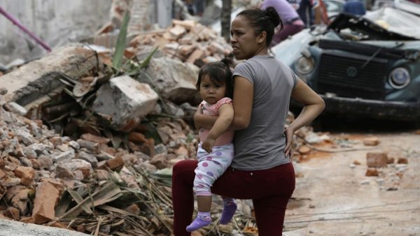 Terremoto no México matou quase o dobro de mulheres, entenda o porque