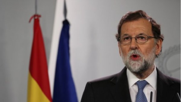 Rajoy destituí o Governo catalão e convoca eleições adiantadas