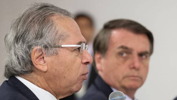 Bolsonaro e Guedes não cansam de atacar os trabalhadores, insistem na capitalização da previdência