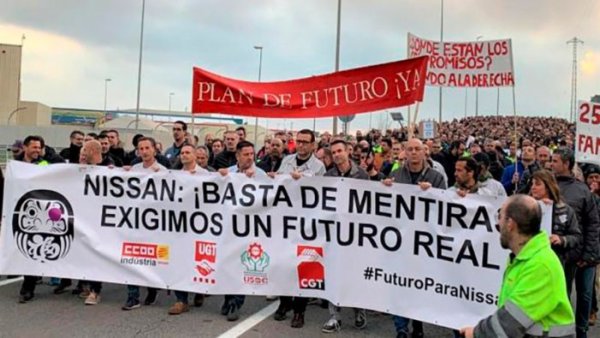 Greve indefinida contra a ameaça do fechamento da Nissan em Barcelona