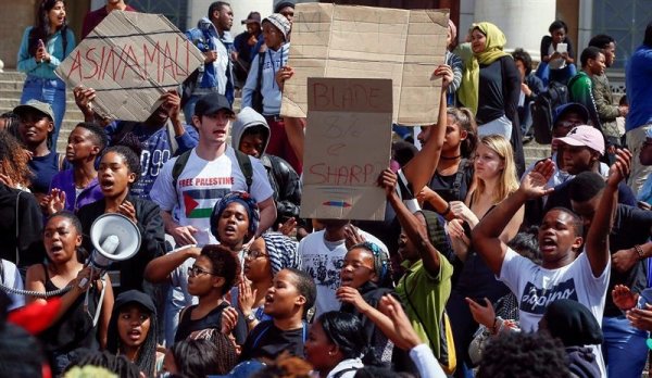 #FeesMustFall2016: retorna a luta dos estudantes sul-africanos pela educação gratuita