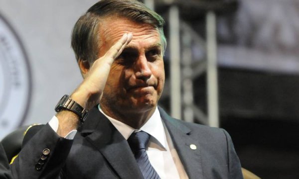 O troca-troca de partido do Bolsonaro: do PP ao PSC, ao "Patriota" e agora aos "Livres"
