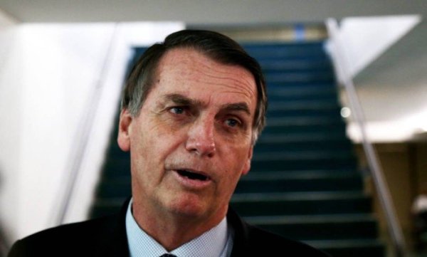Ultraneoliberal Bolsonaro: "No primeiro ano, vamos privatizar 50 estatais"