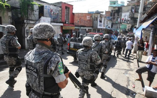 Cidade militarizada: Temer pede "plano de segurança" para Rio de Janeiro