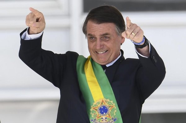 Para enganar trabalhadores, Bolsonaro prepara campanha publicitária para reforma da Previdência