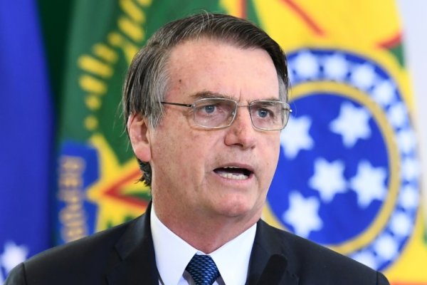 Bolsonaro segue ataques e transfere mais 7 órgãos de cultura para o Turismo, incluindo Ancine