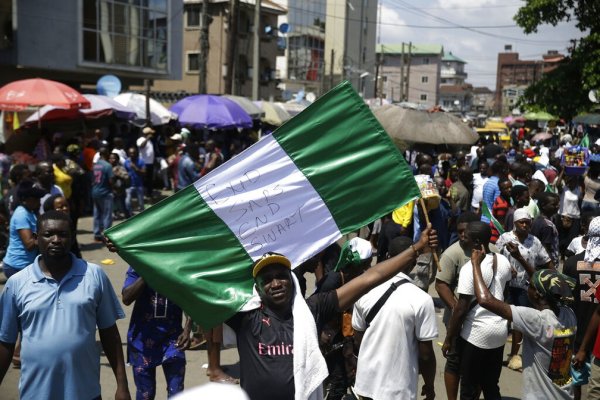 "Todo apoio à Nigéria que também se levanta contra a violência policial", diz Letícia Parks