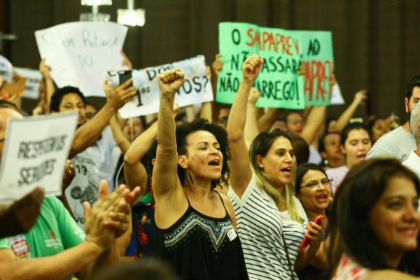 Acompanhe no Esquerda Diário: Greve dos professores municipais de SP contra a reforma da previdência do Dória