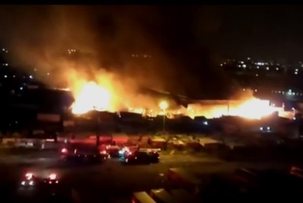 Incêndio em favela na zona norte de SP faz duas vítimas fatais
