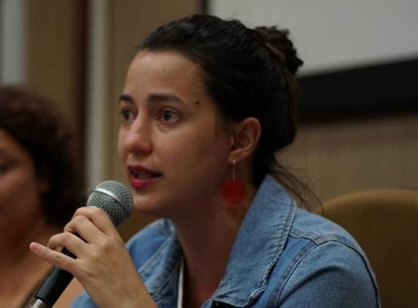 Diana Assunção fala sobre o adiamento da votação da reforma e a necessidade de lutar