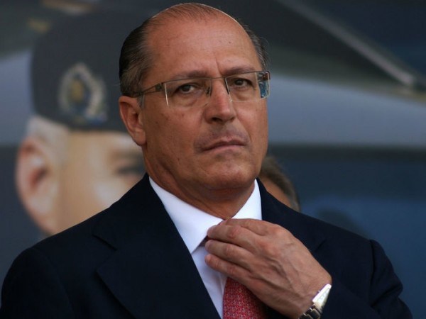 Alckmin pede para Justiça que silencie usuários do Twitter contrários ao ladrão de merenda